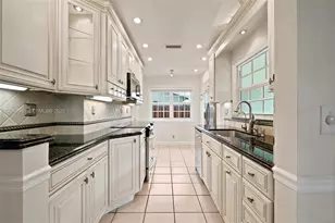 2760 NW 108th Ave, Sunrise, FL 33322 - Photo 11