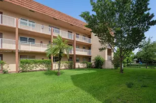 2741 N Pine Island Rd, Sunrise, FL 33322 - Photo 17