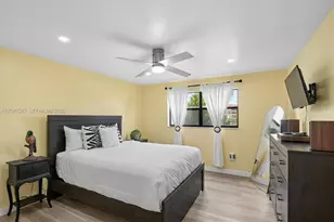 2741 N Pine Island Rd, Sunrise, FL 33322 - Photo 9