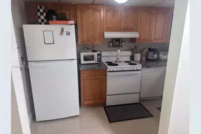 140 NW 87th Ave #G214, Miami, FL 33172 - Photo 15
