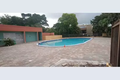 140 NW 87th Ave #G214, Miami, FL 33172 - Photo 11