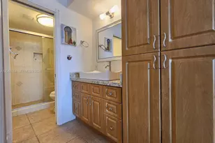 2030 S Ocean Dr, Hallandale Beach, FL 33009 - Photo 19