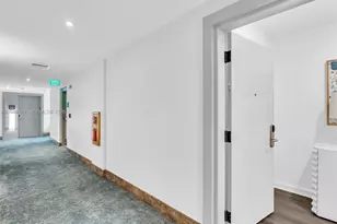 6799 Collins Ave, Miami Beach, FL 33141 - Photo 27