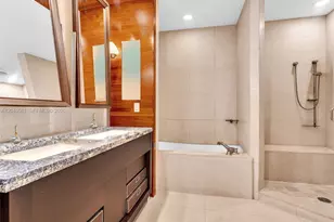 6799 Collins Ave, Miami Beach, FL 33141 - Photo 19
