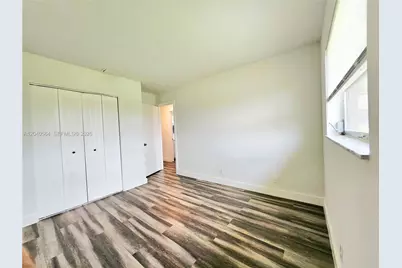 5180 NE 6th Ave #621, Oakland Park, FL 33334 - Photo 7