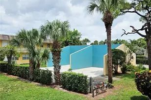5180 NE 6th Ave, Oakland Park, FL 33334 - Photo 11