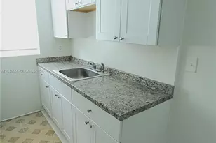 1115 Euclid Ave, Miami Beach, FL 33139 - Photo 9