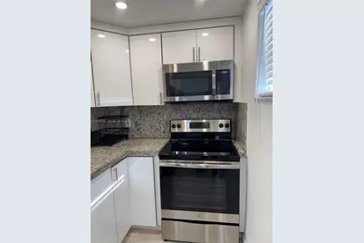 1025 SW 6th Ave #2, Miami, FL 33130 - Photo 3