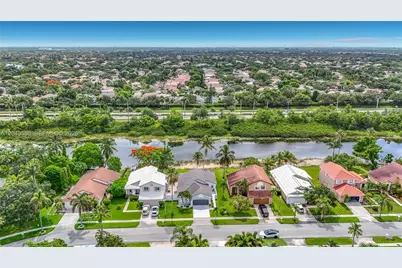 1141 NW 173rd Ave, Pembroke Pines, FL 33029 - Photo 87