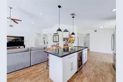 1141 NW 173rd Ave, Pembroke Pines, FL 33029 - Photo 21