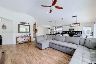 1141 NW 173rd Ave, Pembroke Pines, FL 33029 - Photo 35