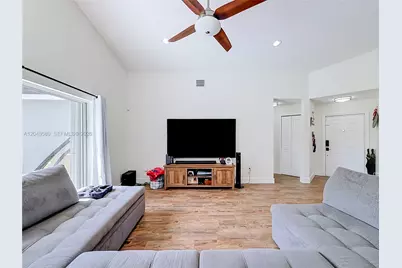 1141 NW 173rd Ave, Pembroke Pines, FL 33029 - Photo 37