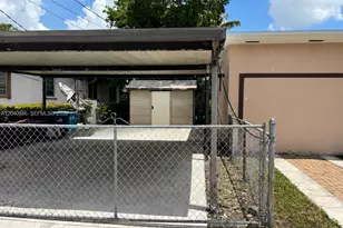 1905 NW 57th St, Miami, FL 33142 - Photo 15