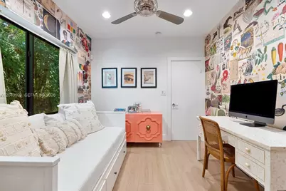 547 NE 59th St, Miami, FL 33137 - Photo 27