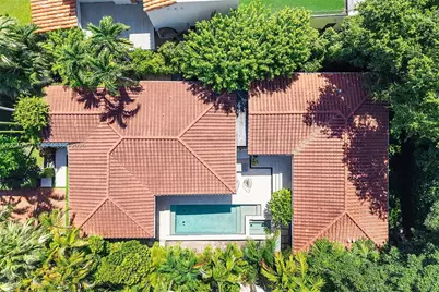 547 NE 59th St, Miami, FL 33137 - Photo 43