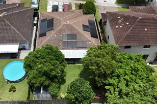 22442 SW 109th Ct, Miami, FL 33170 - Photo 5