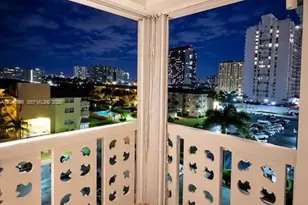 1893 S Ocean Dr, Hallandale Beach, FL 33009 - Photo 23
