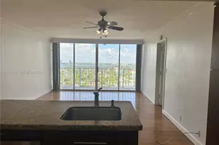7601 E Treasure Dr, North Bay Village, FL 33141 - Photo 15
