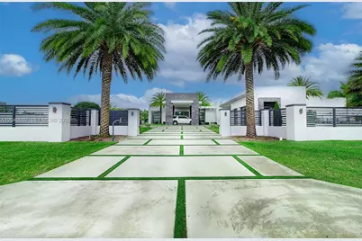 13052 NW 102nd Ave, Hialeah Gardens, FL 33018 - Photo 1