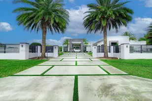 13052 NW 102nd Ave, Hialeah Gardens, FL 33018 - Photo 1
