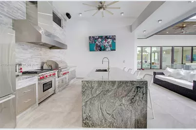 13052 NW 102nd Ave, Hialeah Gardens, FL 33018 - Photo 49