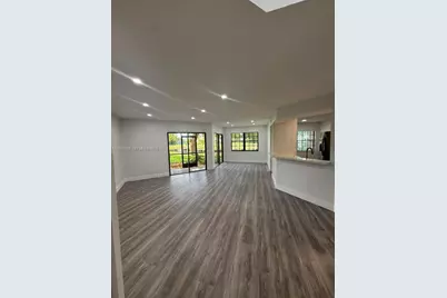 9021 W Sunrise Blvd #9021, Plantation, FL 33322 - Photo 9