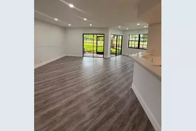 9021 W Sunrise Blvd #9021, Plantation, FL 33322 - Photo 7