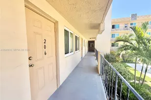 2145 Pierce St, Hollywood, FL 33020 - Photo 19