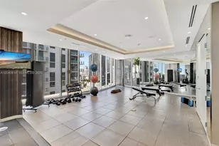 1010 SW 2nd Ave, Miami, FL 33130 - Photo 25