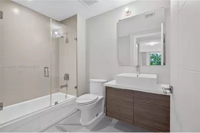 1010 SW 2nd Ave #603, Miami, FL 33130 - Photo 13