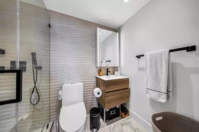 1621 Bay Rd #PH4, Miami Beach, FL 33139 - Photo 29