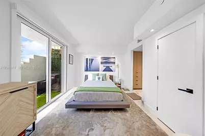 1621 Bay Rd #PH4, Miami Beach, FL 33139 - Photo 19