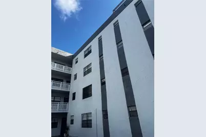 13500 NE 3rd Ct #120, North Miami, FL 33161 - Photo 1
