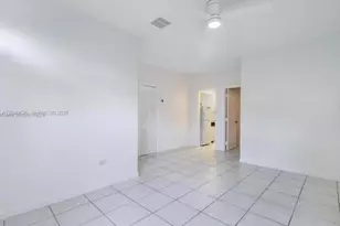 822 Lenox Ave., Miami Beach, FL 33139 - Photo 3