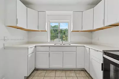 13020 NW 1st Ave #x, Miami, FL 33168 - Photo 17