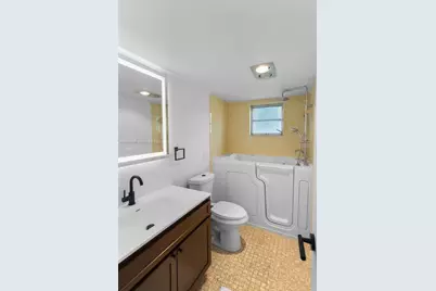 414 SE 10th St #108, Dania Beach, FL 33004 - Photo 9