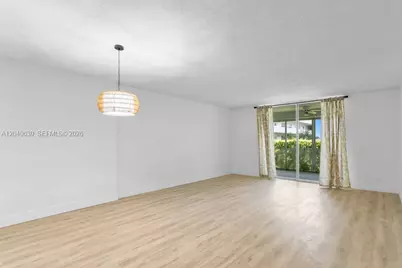 414 SE 10th St #108, Dania Beach, FL 33004 - Photo 3