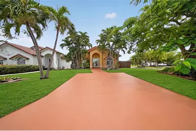 15307 SW 52nd Ter, Miami, FL 33185 - Photo 3