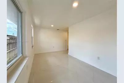 228 NW 32nd Ave #230, Miami, FL 33125 - Photo 11