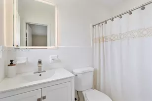 885 Azalea Ct, Plantation, FL 33317 - Photo 45