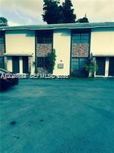 8617 NW 35th St #8617 main architectural view