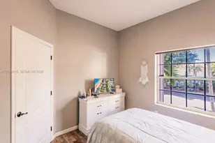 21475 SW 90th Pl, Cutler Bay, FL 33189 - Photo 23