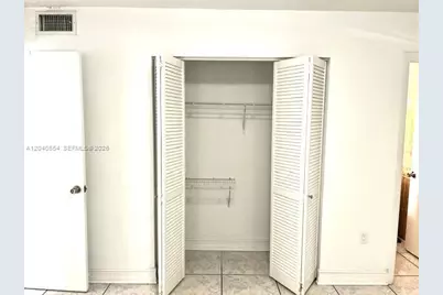 444 SW 4th St #404, Miami, FL 33130 - Photo 11