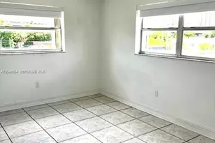 444 SW 4th St, Miami, FL 33130 - Photo 7