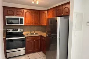 444 SW 4th St, Miami, FL 33130 - Photo 1