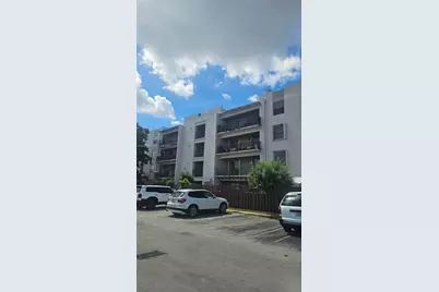 5625 W 20th Ave #208, Hialeah, FL 33012 - Photo 1