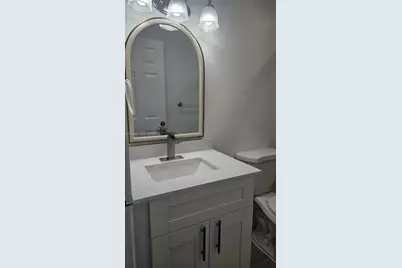 5625 W 20th Ave #208, Hialeah, FL 33012 - Photo 9