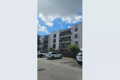 5625 W 20th Ave #208, Hialeah, FL 33012 - Photo 1