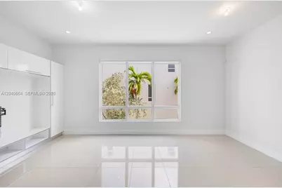 10471 NW 66th St, Doral, FL 33178 - Photo 21