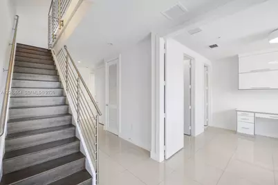 10471 NW 66th St, Doral, FL 33178 - Photo 7